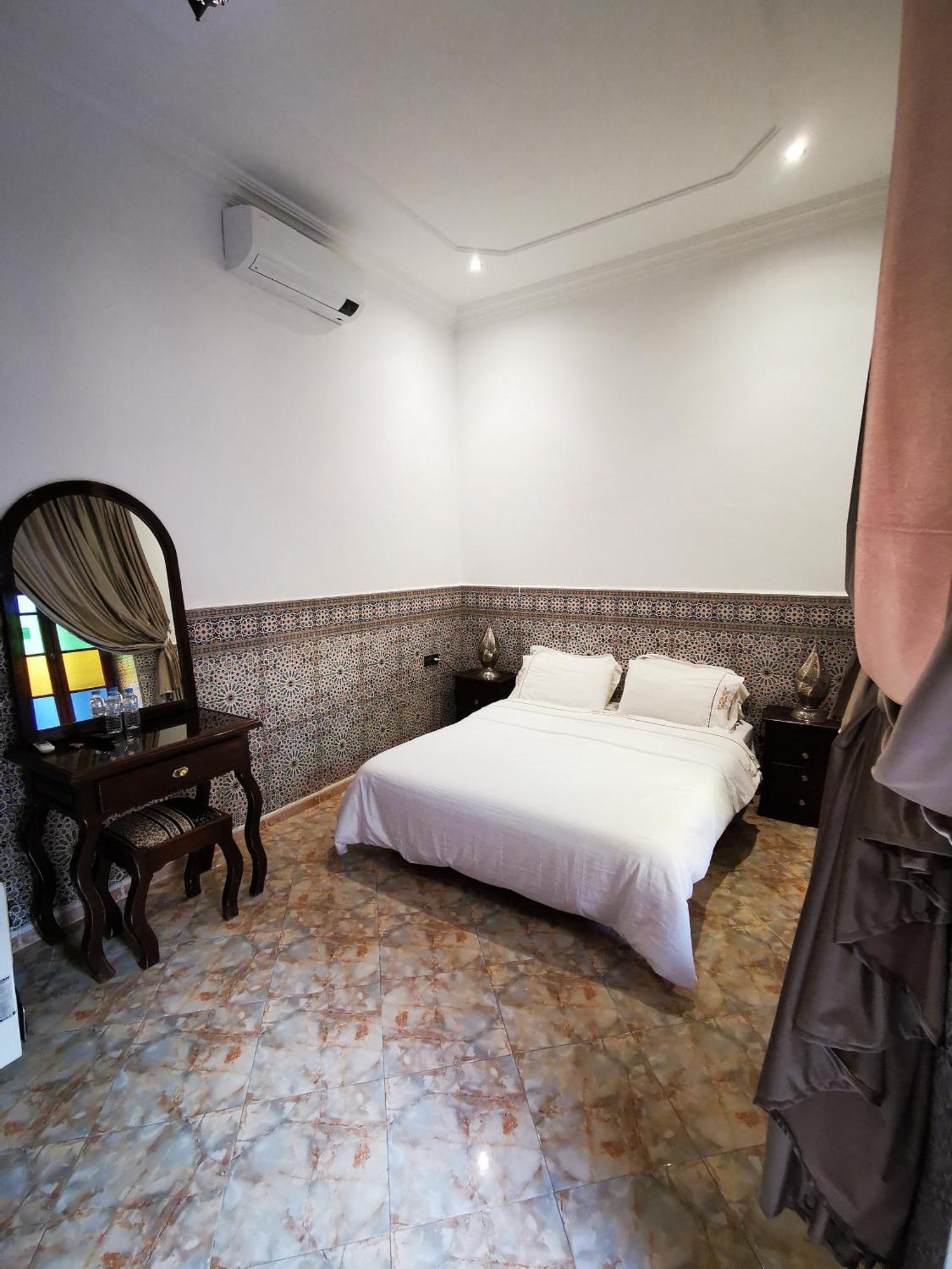 Riad Dar Al Fassia Oujda Room photo