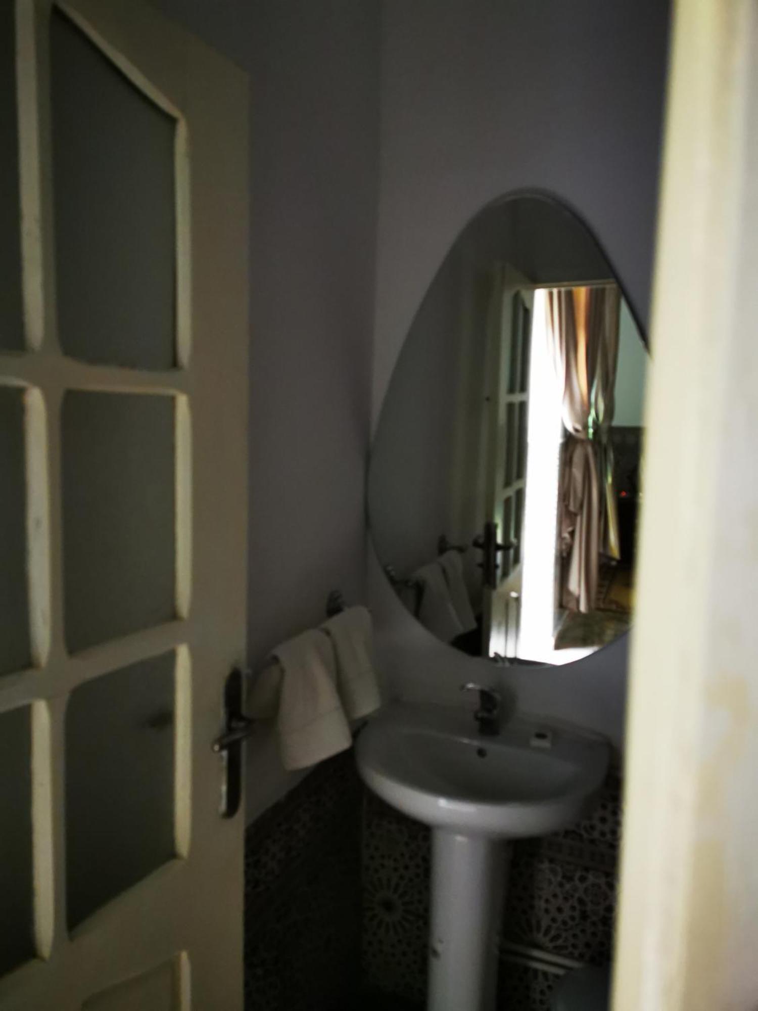 Riad Dar Al Fassia Oujda Room photo